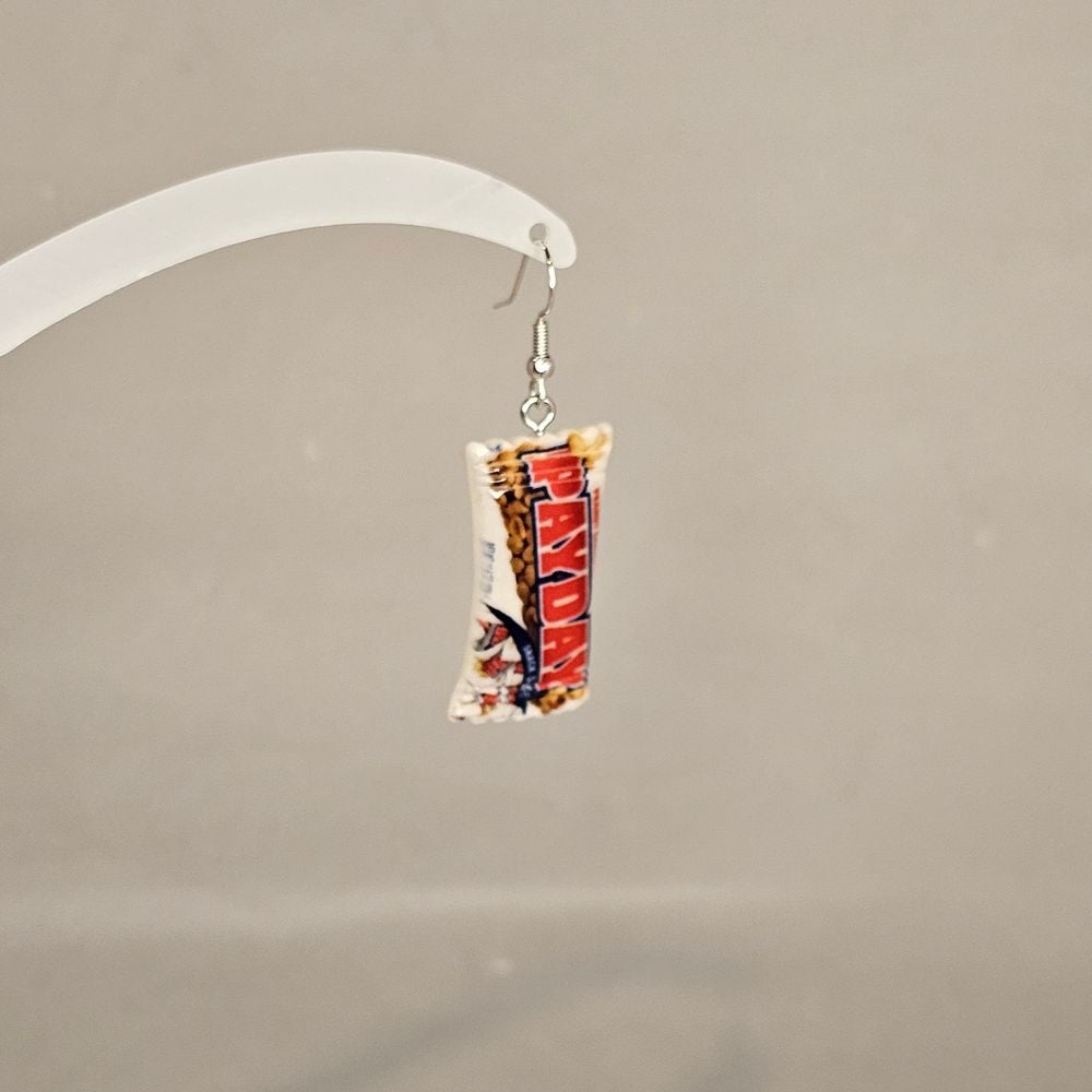 Item #71 Payday Bar Earring