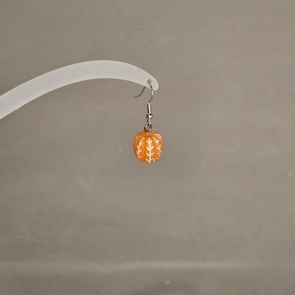 Item #127 Tangerine Earring