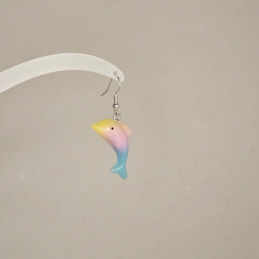 Item #241 Dolphin Earring