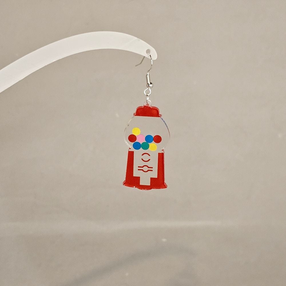 Item #123 Bubble Gum Machine Earring