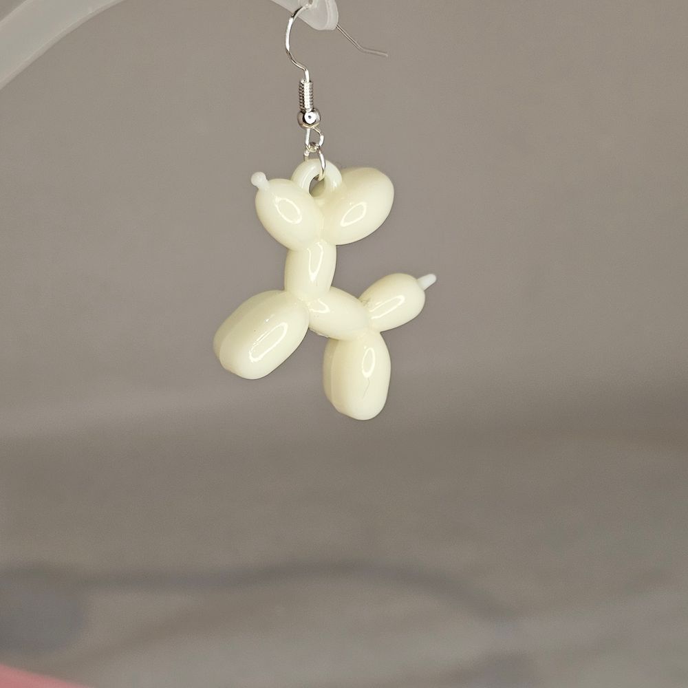 Item #269 Balloon Dog Earring