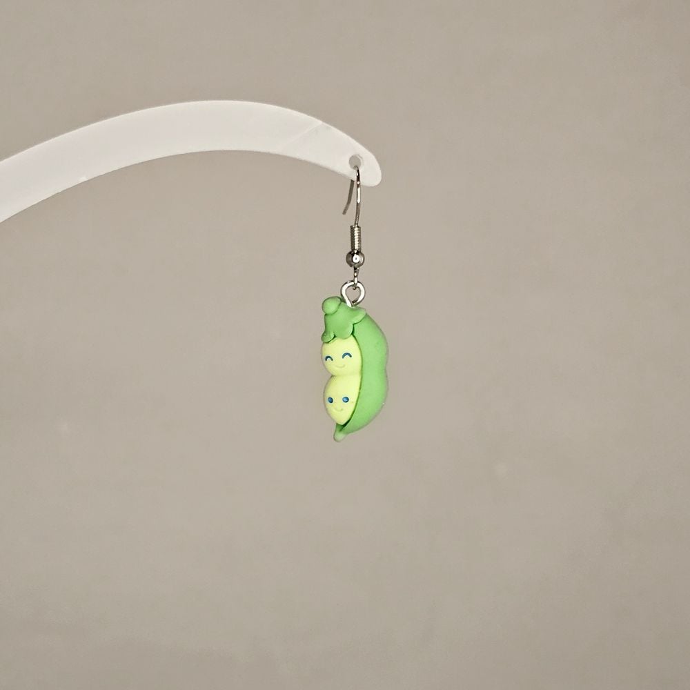 Item #141 Peas Earring