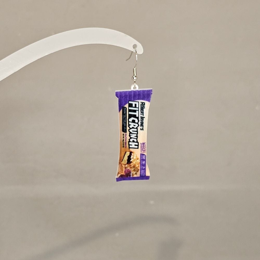 Item #63 Fit Crunch Bar Earring