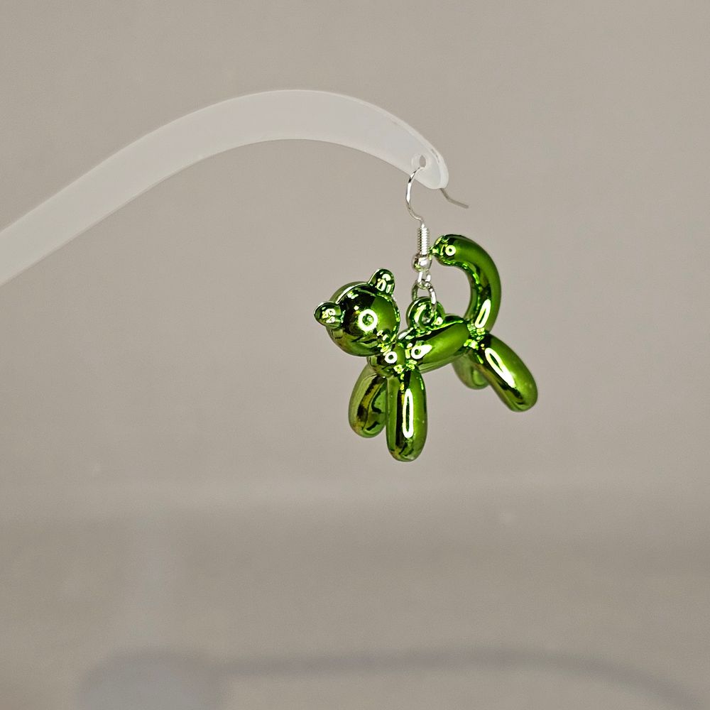 Item #268 Balloon Bear Earring