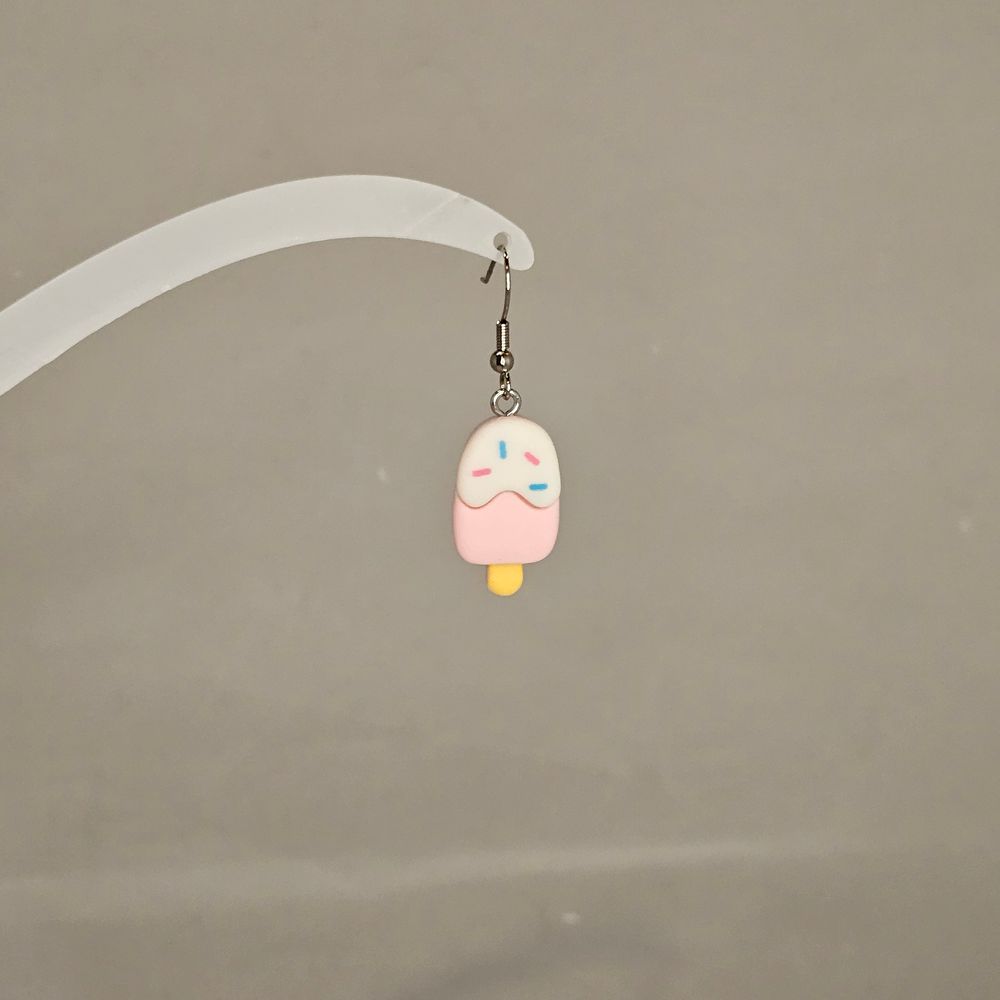 Item #111 Ice Cream Pop Earring